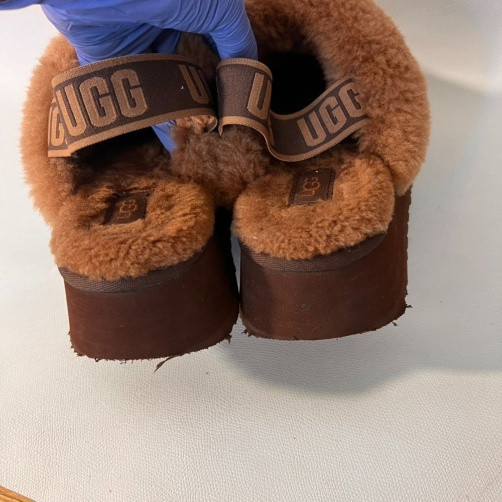 UGG Funkette Platform Slipper Women 7 Chestnut Brown Suede Slip on Cozy Chunky - Picture 5 of 8
